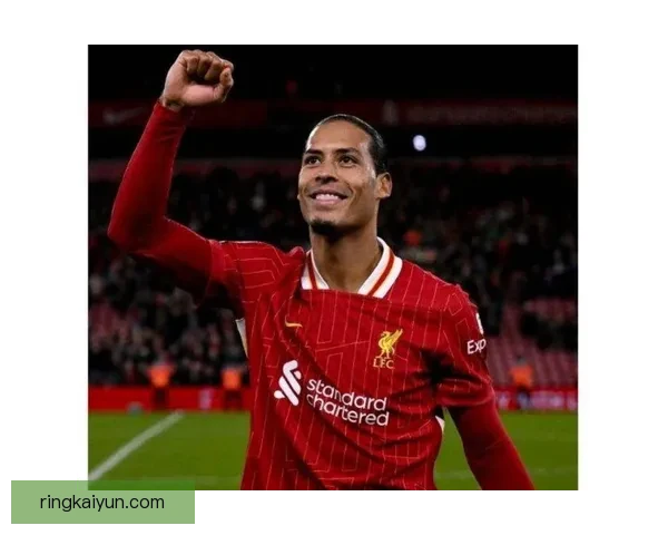 范戴克荣膺金球奖亚军，彰显赛季卓越表现与领导能力，状态回暖值得关注