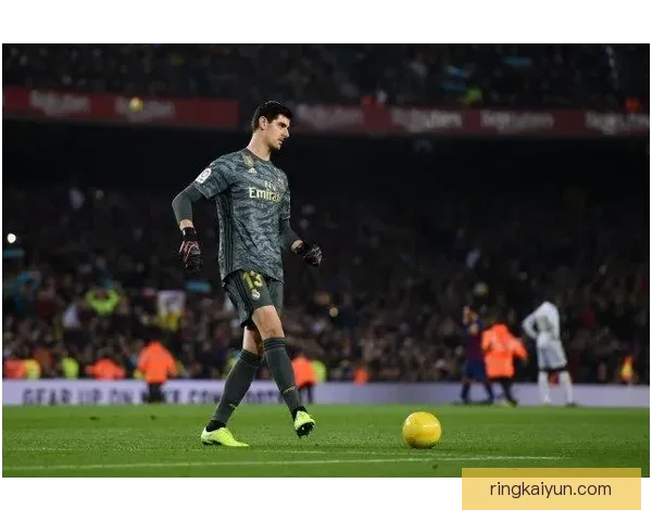 瓦拉内防守站位分析：表现稳健，持续提升球队后防竞争力